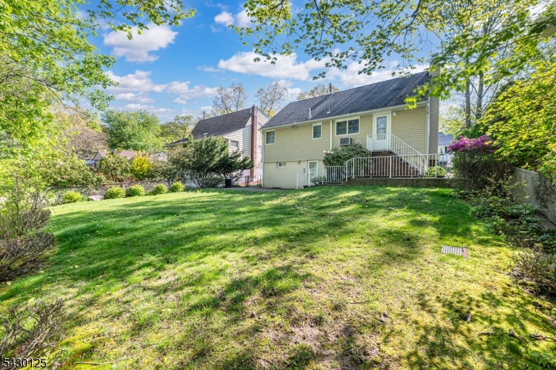 225 Linden Rd