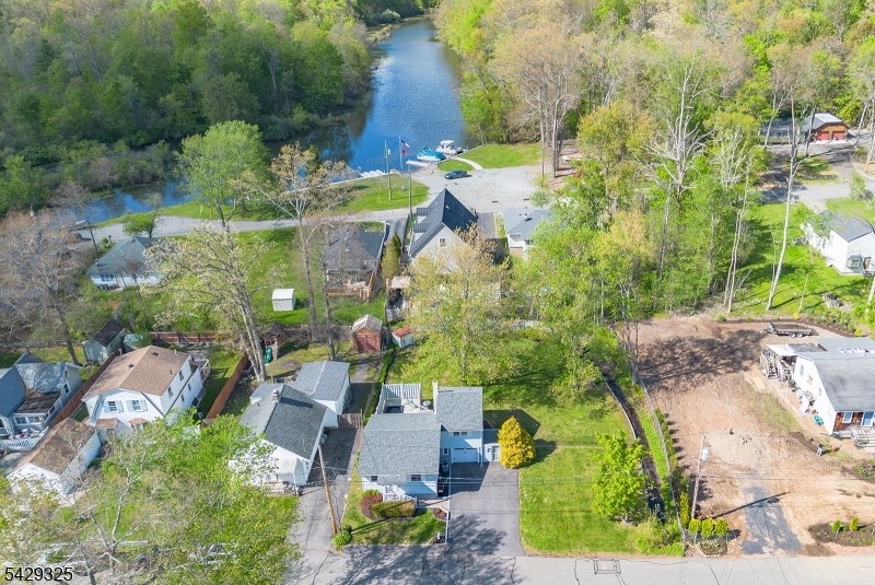 20 Madelyn Ave