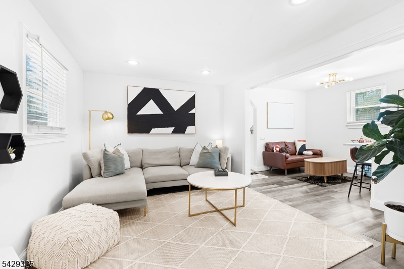 20 Madelyn Ave
