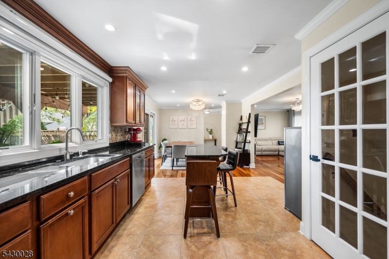 124 Crain Rd