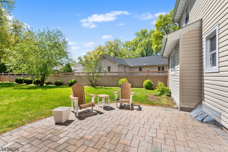 124 Crain Rd