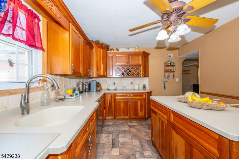 23 Frederick Pl