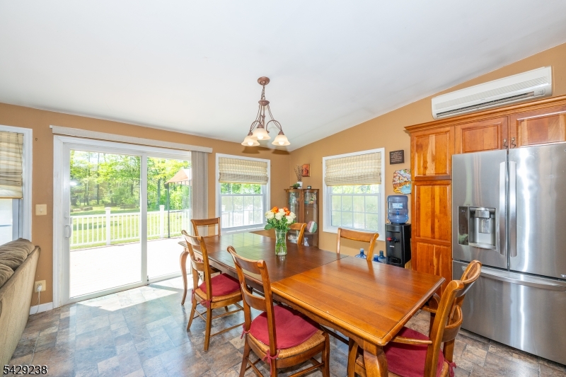 23 Frederick Pl
