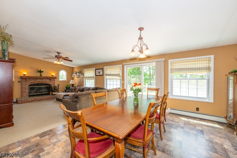 23 Frederick Pl