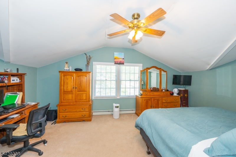 23 Frederick Pl