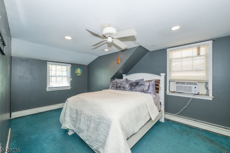 23 Frederick Pl