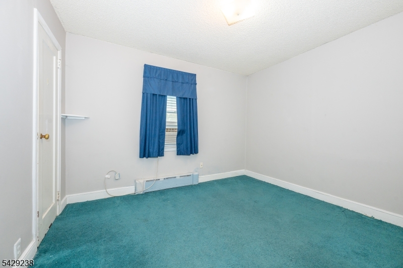 23 Frederick Pl