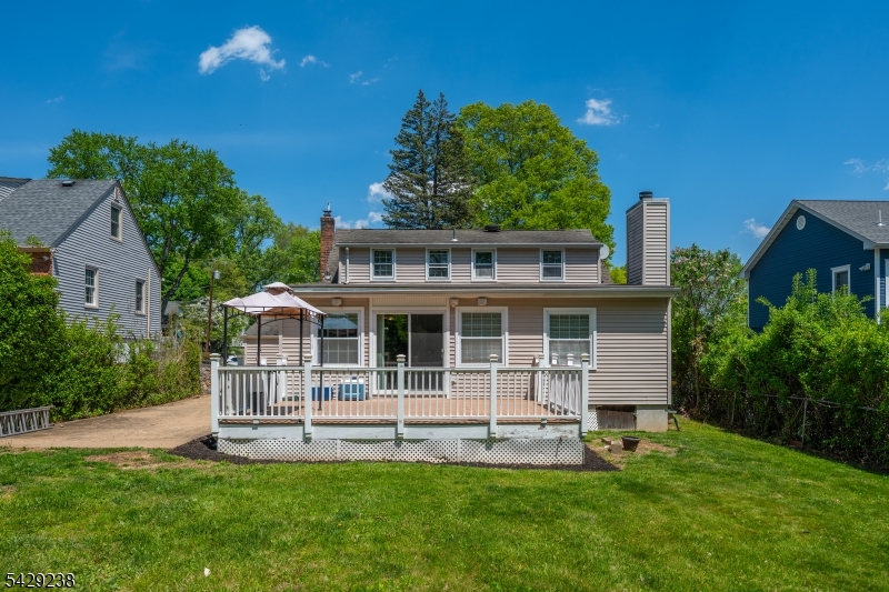 23 Frederick Pl