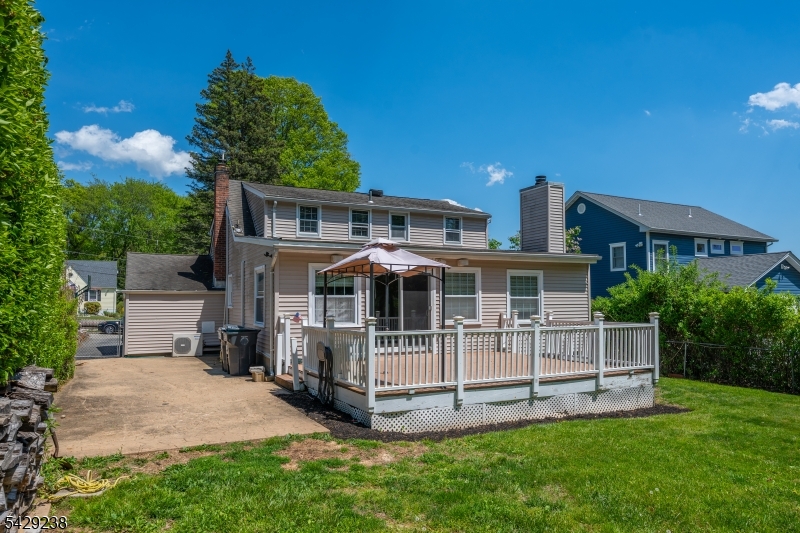 23 Frederick Pl