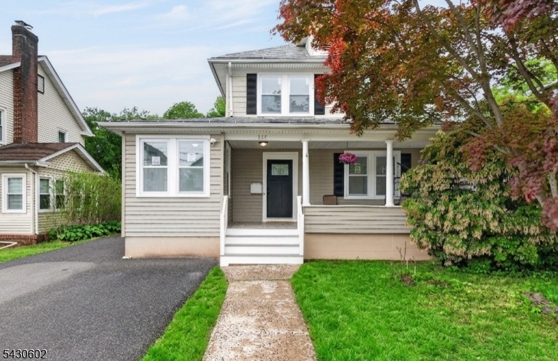 215 Grove St