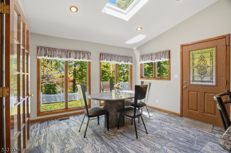 262 Timber Dr
