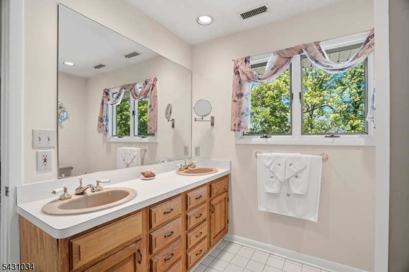 262 Timber Dr