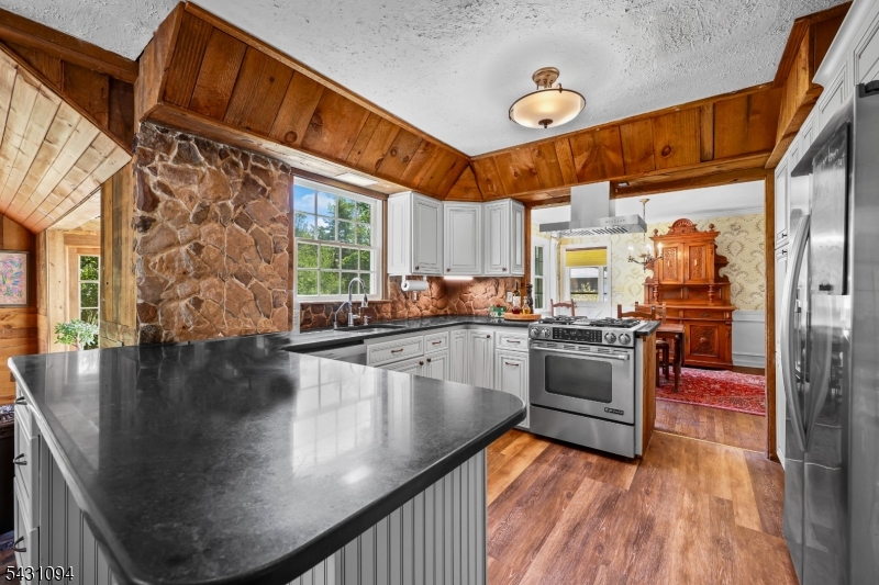 339 Mountain View Rd