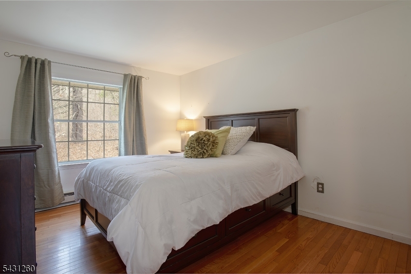 7 Vansickle Rd