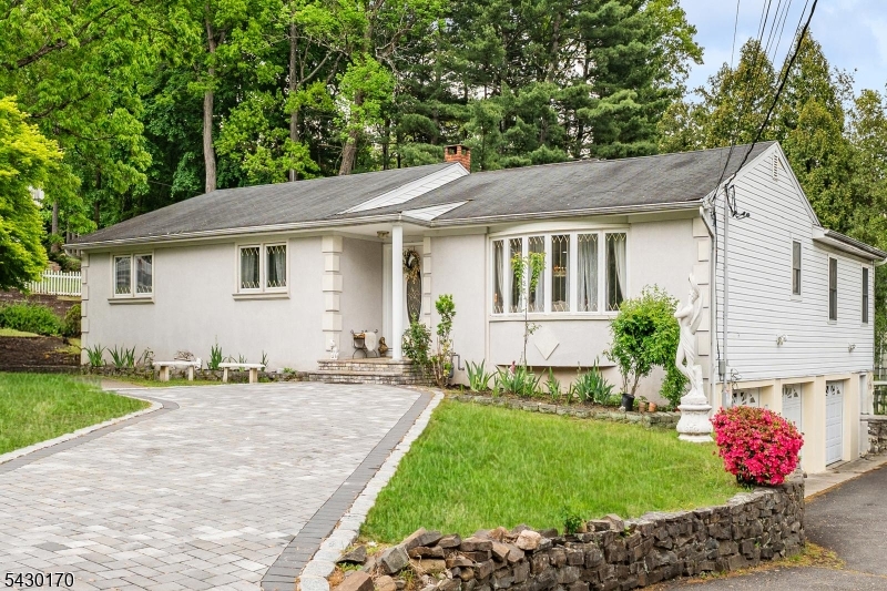 210 Alps Rd