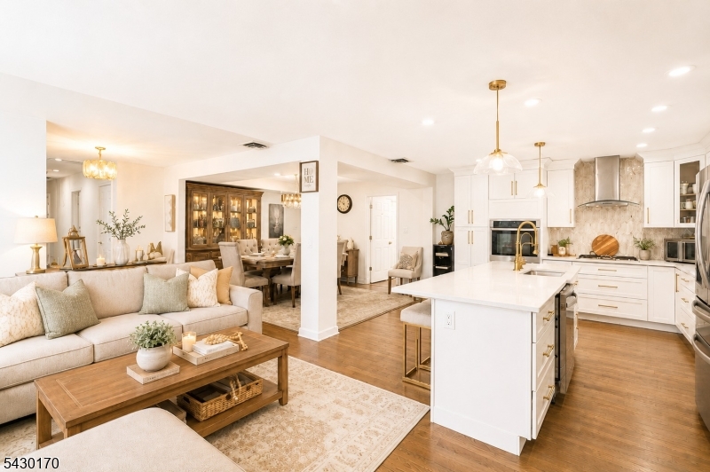 210 Alps Rd