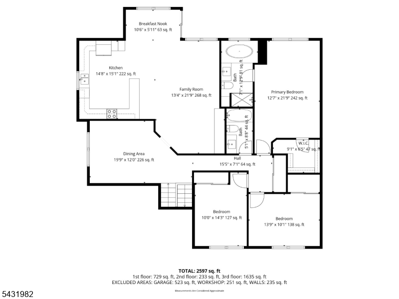 21 Towpath Ln