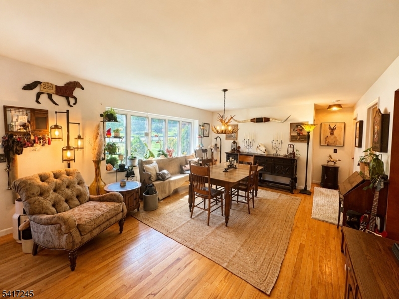 600 County Road 565