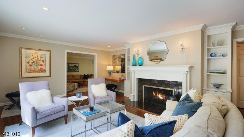 1091 Minisink Way