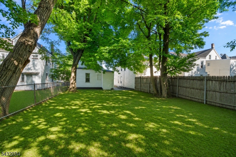 127 Steuben St