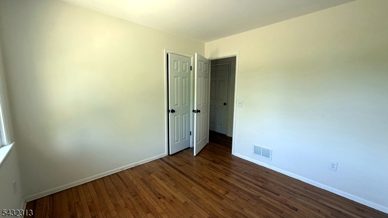 36 Mountain Ave
