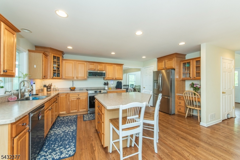 468 Ridge Rd
