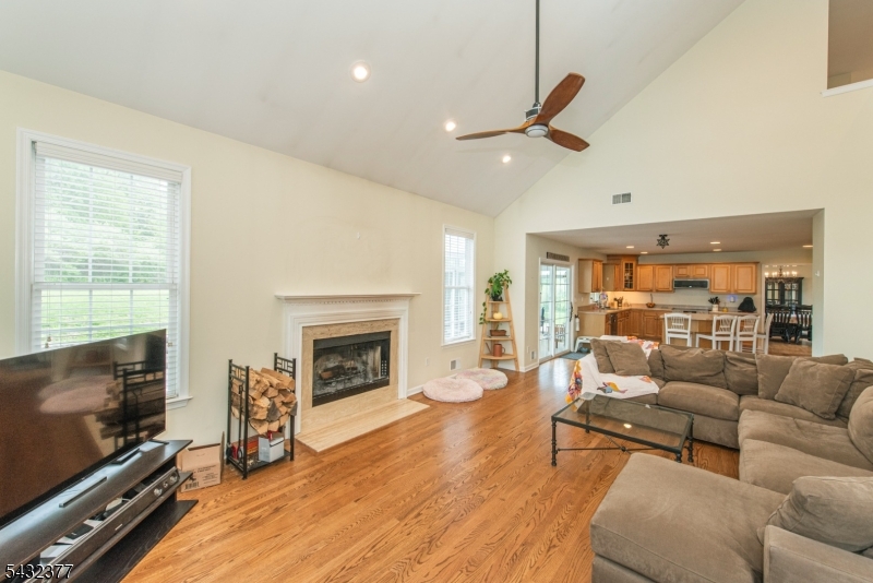 468 Ridge Rd