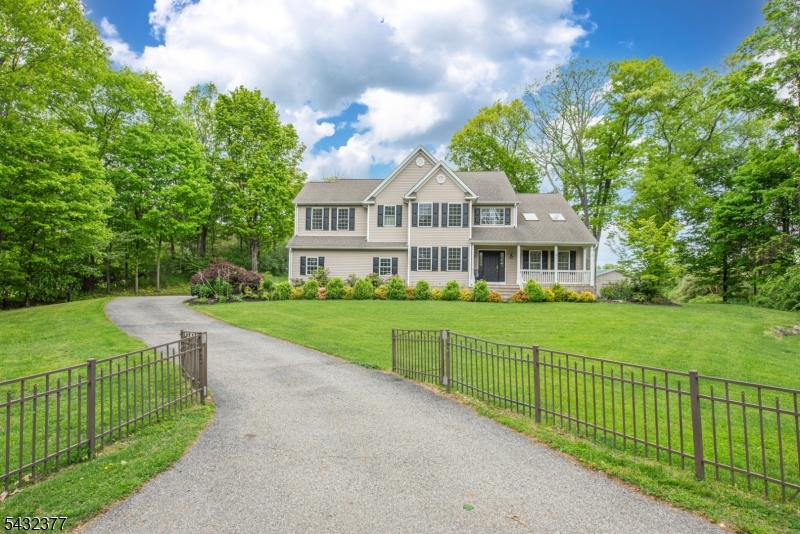 468 Ridge Rd
