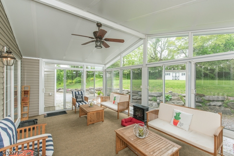 468 Ridge Rd