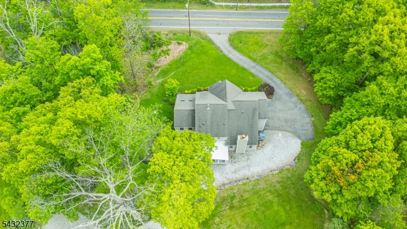 468 Ridge Rd