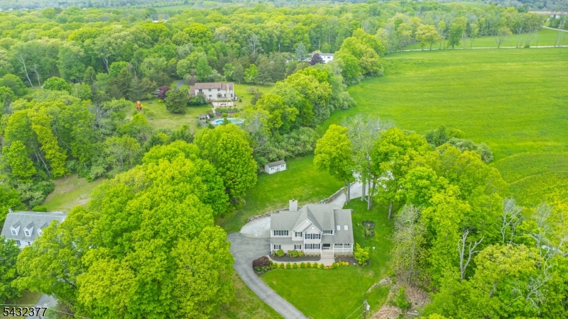 468 Ridge Rd