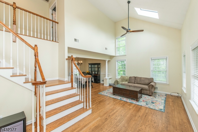 468 Ridge Rd