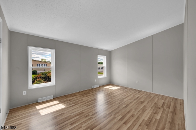 501 Momosa Drive