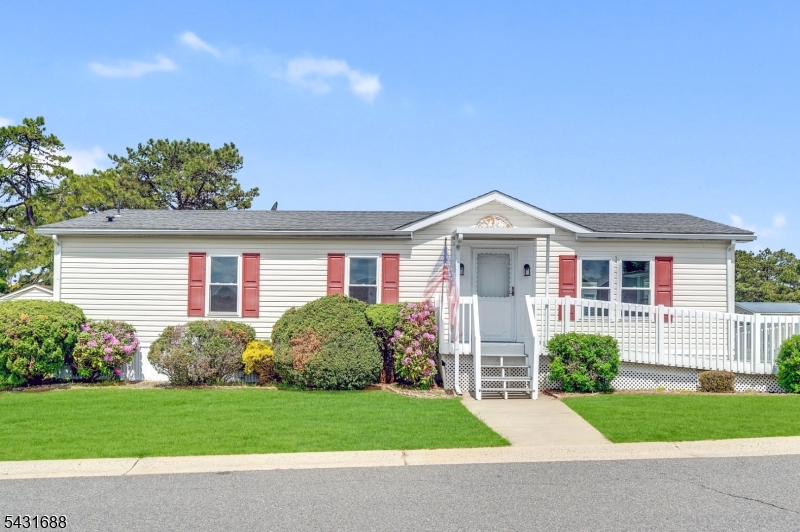 501 Momosa Drive