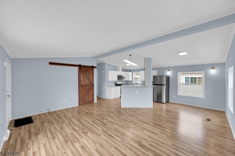 501 Momosa Drive