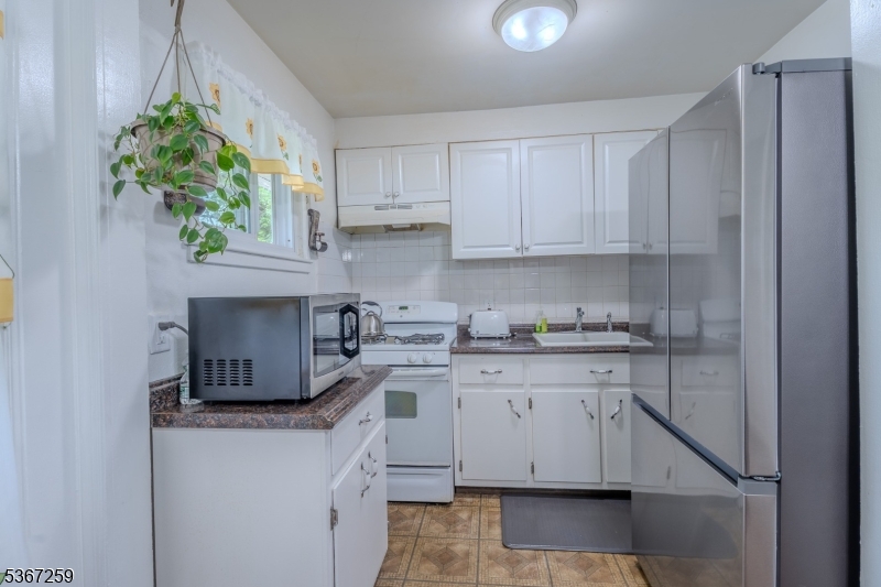 13 Independence Dr