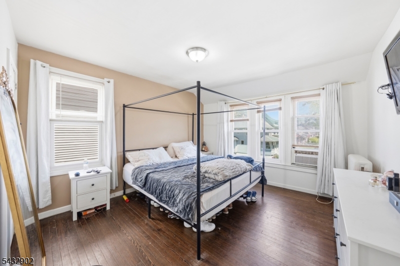41 Edgar St