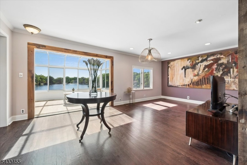 67 Fox Hill Rd