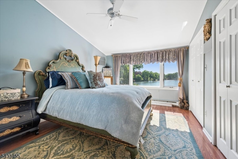 67 Fox Hill Rd