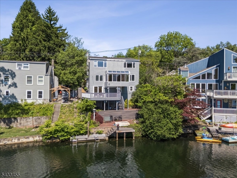 67 Fox Hill Rd