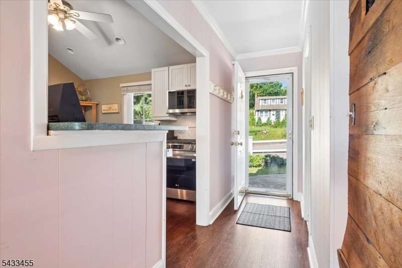 67 Fox Hill Rd