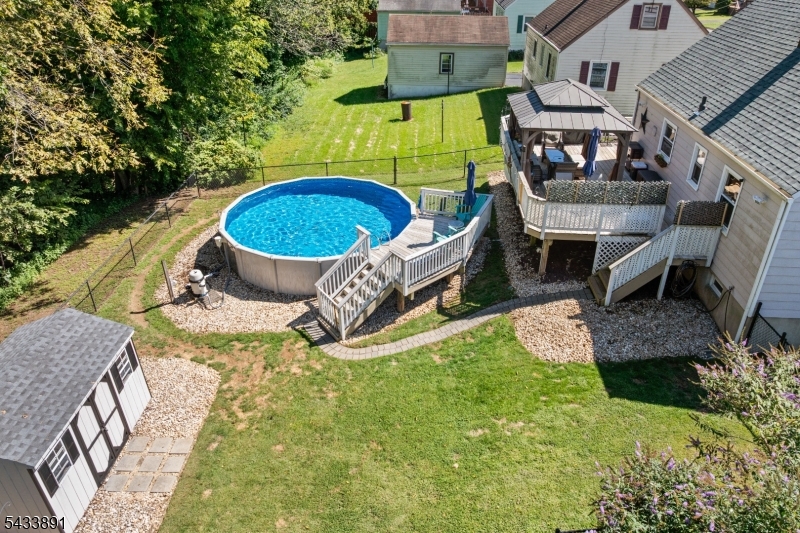41 N Riverview Rd