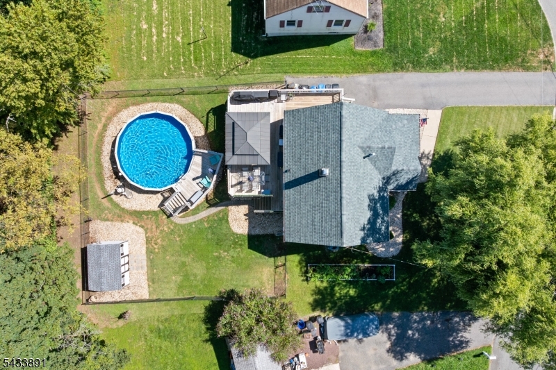 41 N Riverview Rd