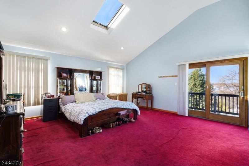 17 Pleasant Pl