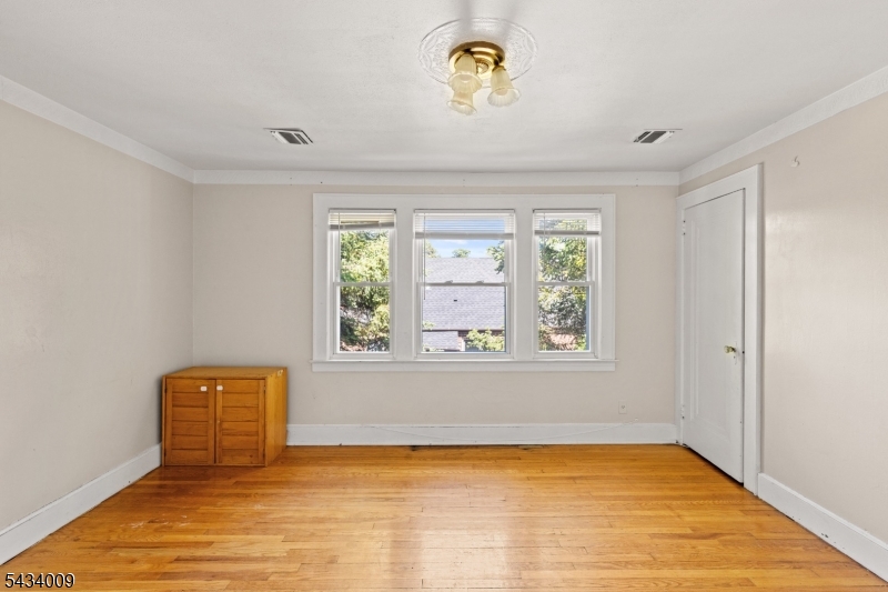 13 Willow St