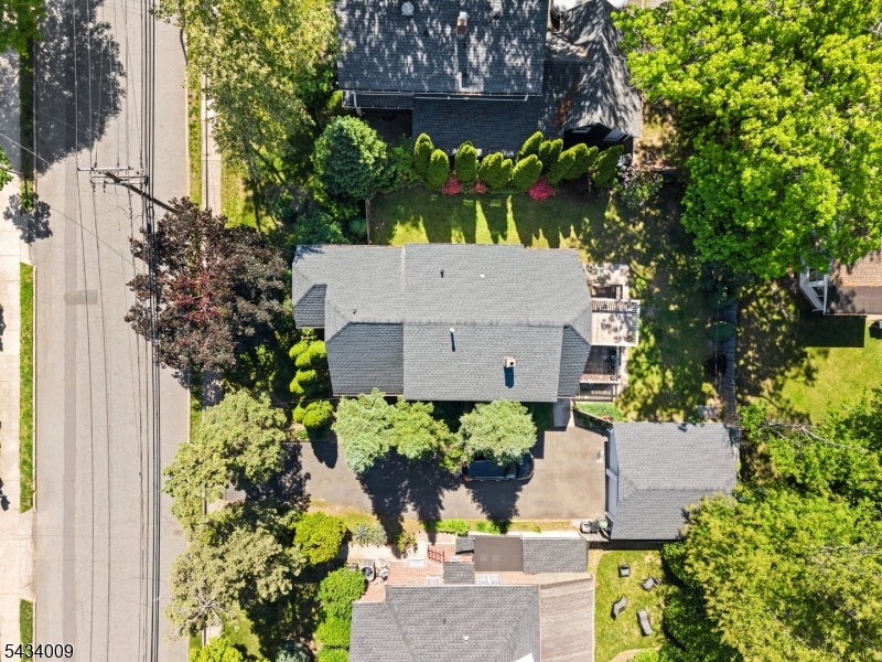 13 Willow St