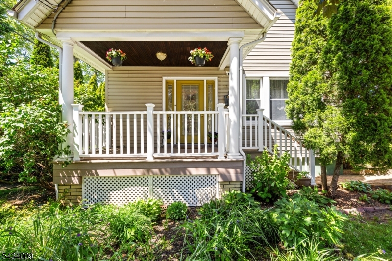 13 Willow St