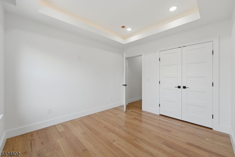 275 Longview Rd