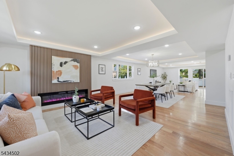 275 Longview Rd