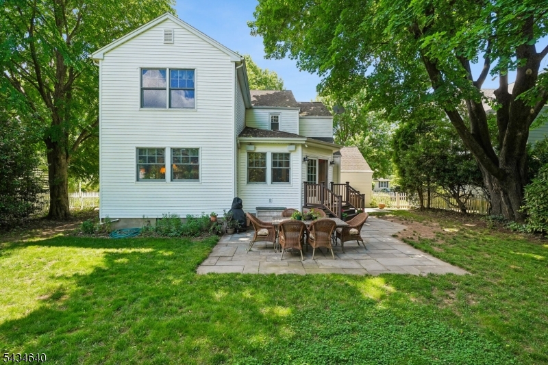 20 West End Ave